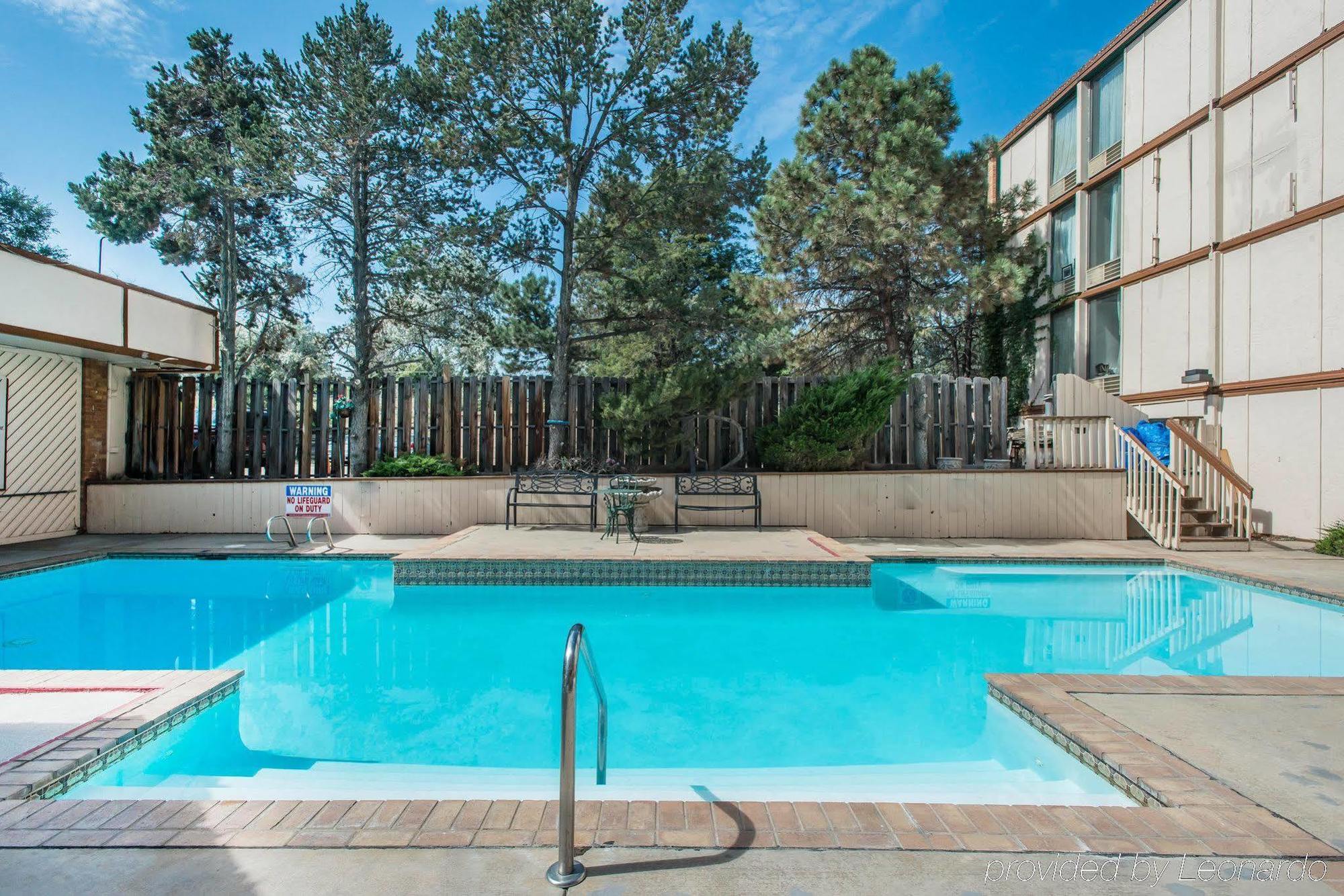 Rodeway Inn And Suites Boulder Broker Exterior photo